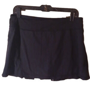 Gapfit mesh Black skort.Great for summer sports and  gym too. Supercute!medium.